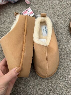 Old Navy Kids Tan Faux-Suede Sherpa Slip-On Slippers